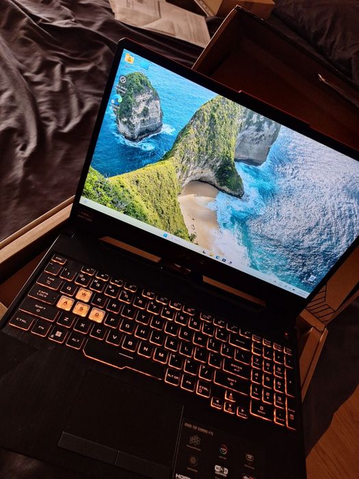 Laptop ASUS TUF gaming  F15