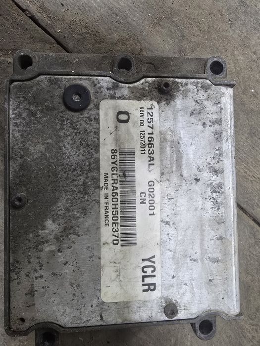 Продам на опель вектра ц