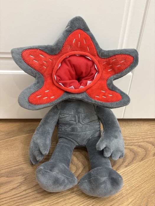 Продаю мягкую игрушку демогоргон из сериала очень странные дела