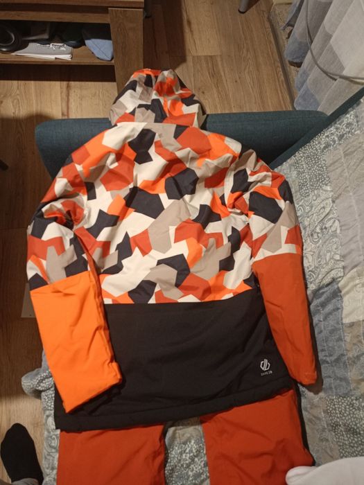 Ски екип DARE2BE