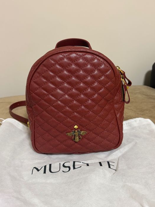 Продавам раница Mussete