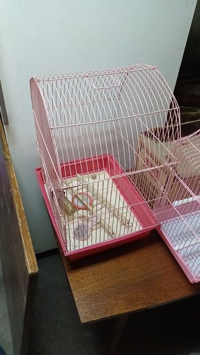 Продам клетки , для птиц и грызунов