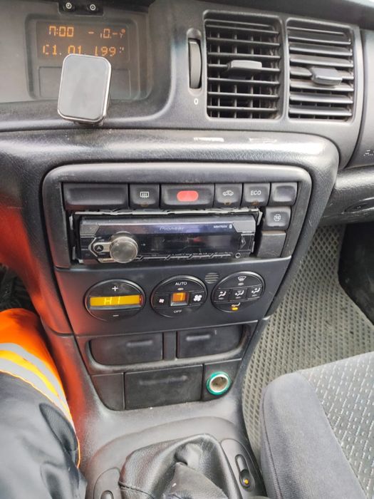 Продам опель вектра Б срочно