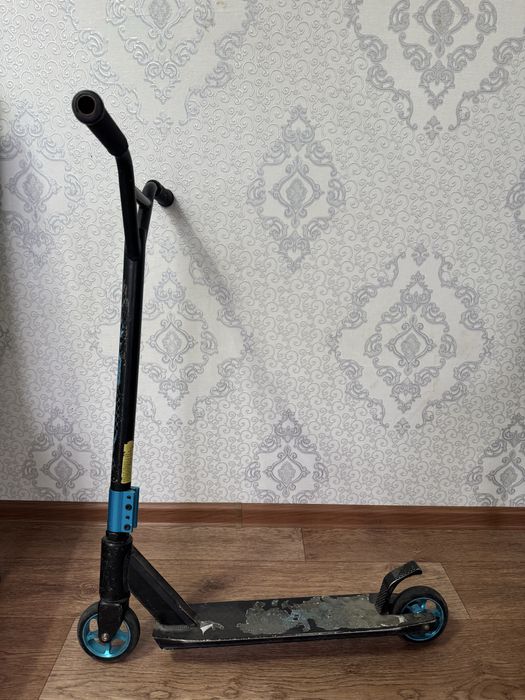 Трюковой самокат, б/у цена 4500