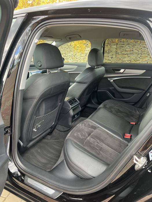 Audi A6 C8 S-line exterior 2.0 Mild Hybrid Virtual Cockpit