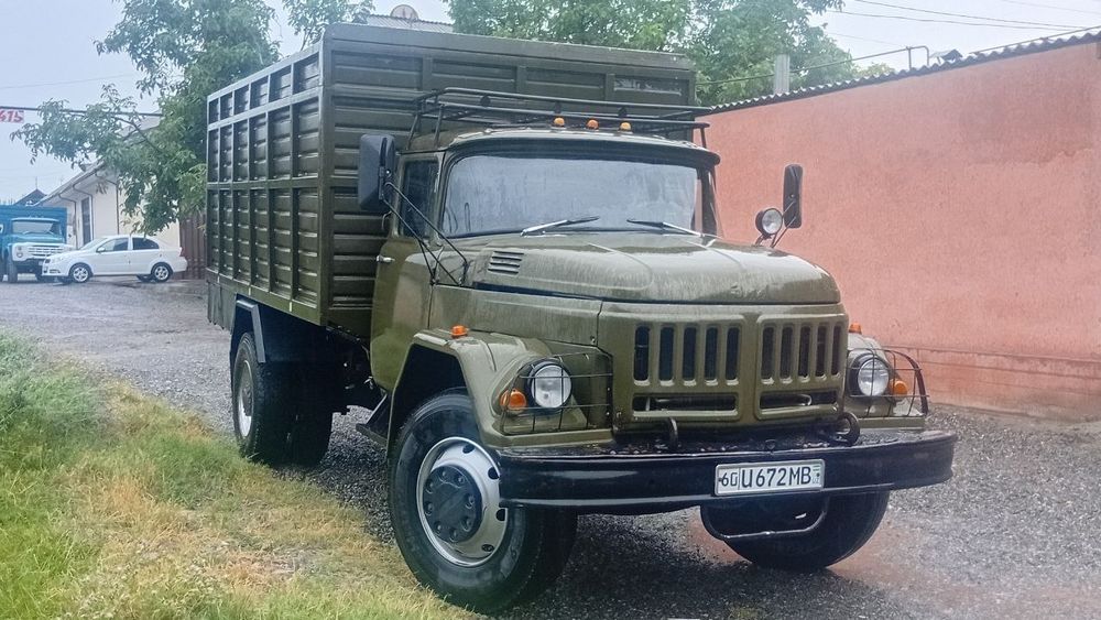 Zil 131 sotiladi