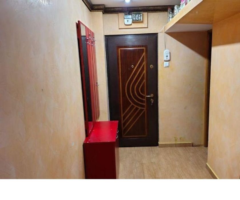 Apartament 2 camere, etaj 2, KM. 4-5 mobilat centrala gaze