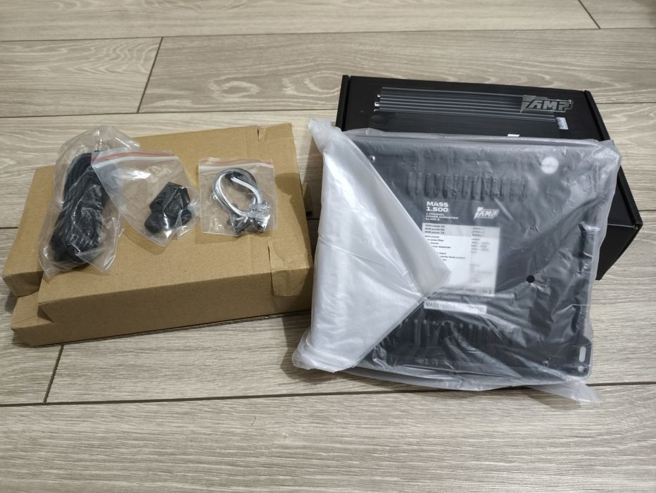 Усилитель для сабвуфера AMP (Моноблок). Новый.