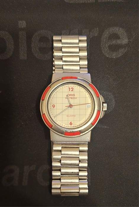 Часовник ORIS  - HI-TECH