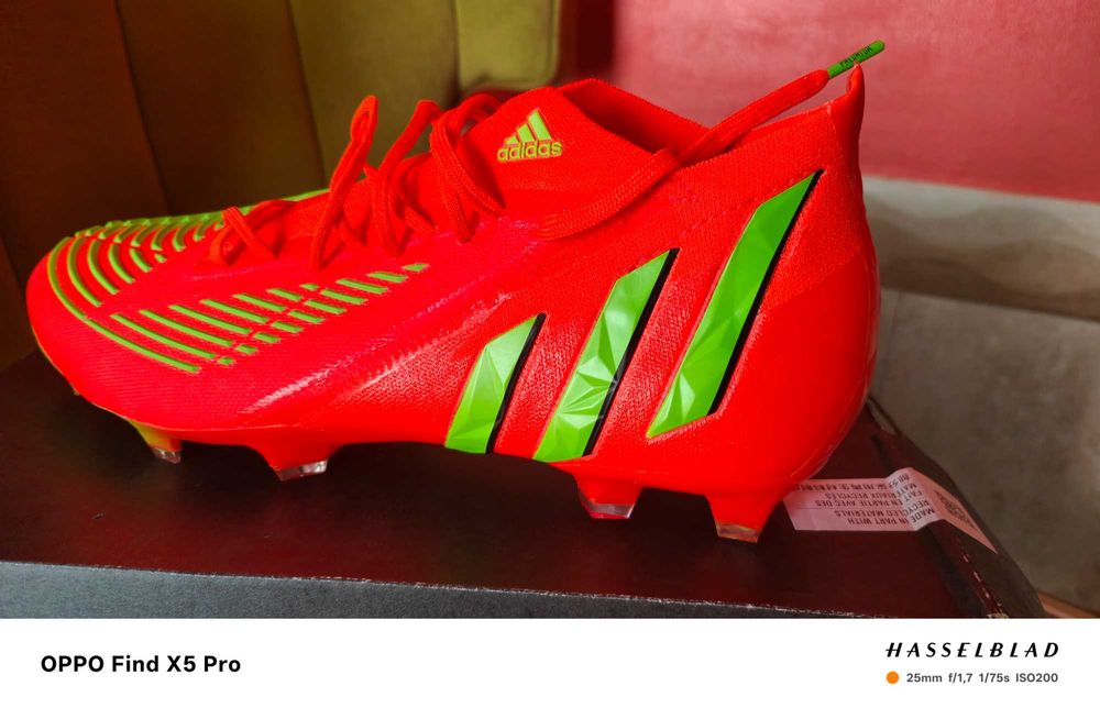 Ghete fotbal Predator edge 1 NOI. Doar predare personală.