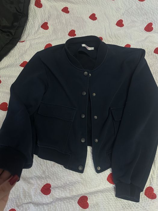 Одежда в хорошем состоянии с этикеткой