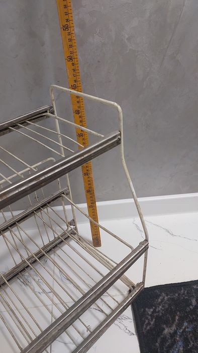 Обувница. Лёгкая, вместительная.