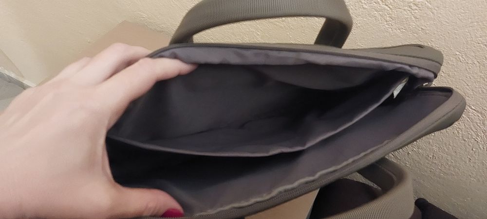 Чанта да лаптоп Tucano