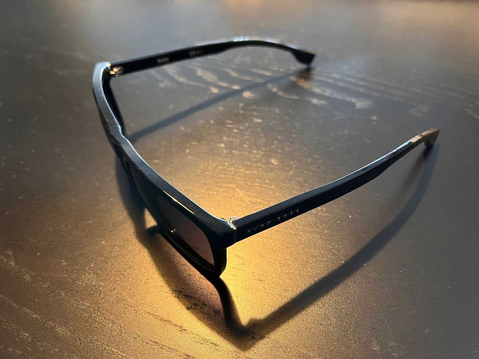 Ochelari de soare Hugo Boss unisex impecabili, full box