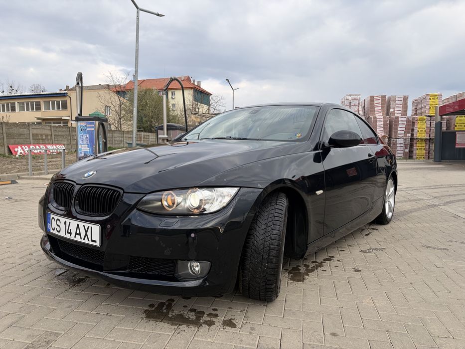 BMW E92 320i Coupe