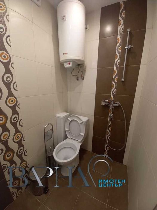 Дава се под наем Едностаен апартамент в Варна, Център - 35 кв.м за 336.6 € - Снимка #11