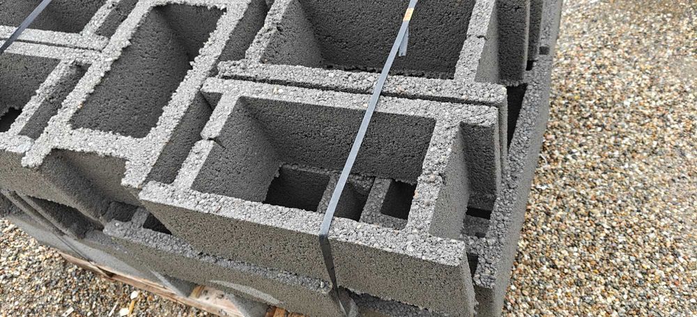 Pompa statica de beton / Bolțari / Accesorii pentru acoperiș și gard