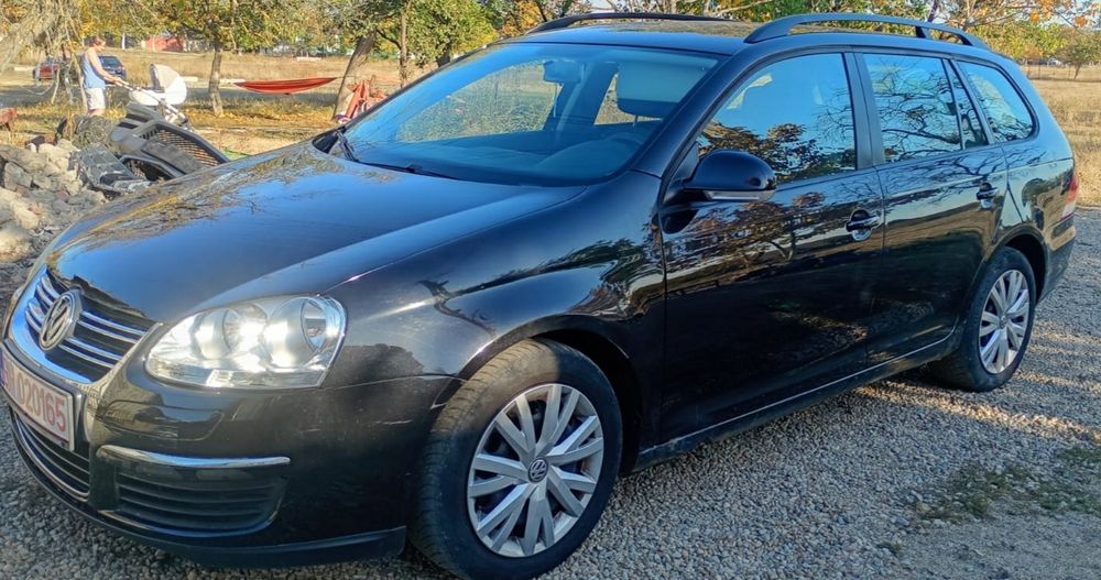 Volkswagen Golf. 2008