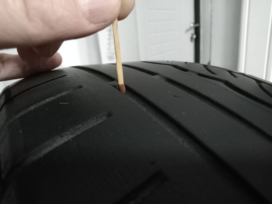 Шины б/у 2+2 DUNLOP 185/60/15