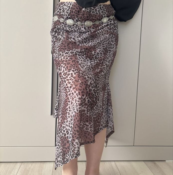 Юбка миди, украшение не входит