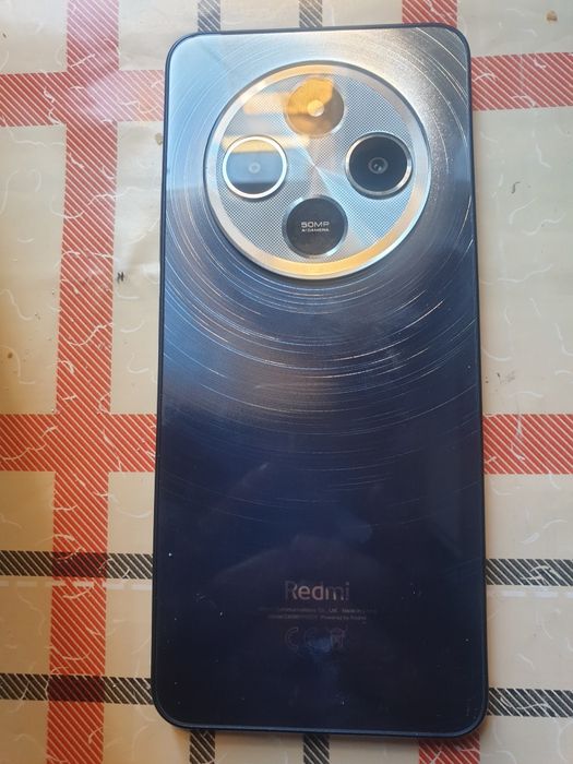Vind redmi 14 c în stare buna