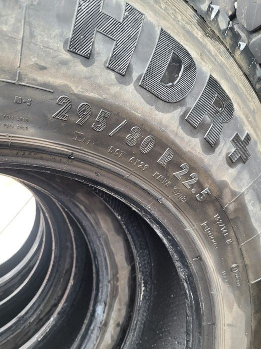 Anvelope Motrică, Continental 295/80 R 22.5 M-S (calitate foarte bună)
