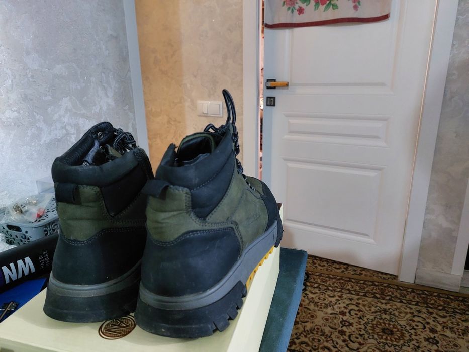 Зимние ботинки 41 р