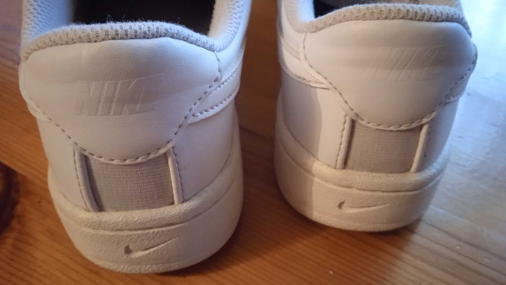 Маратонки 38 Nike
