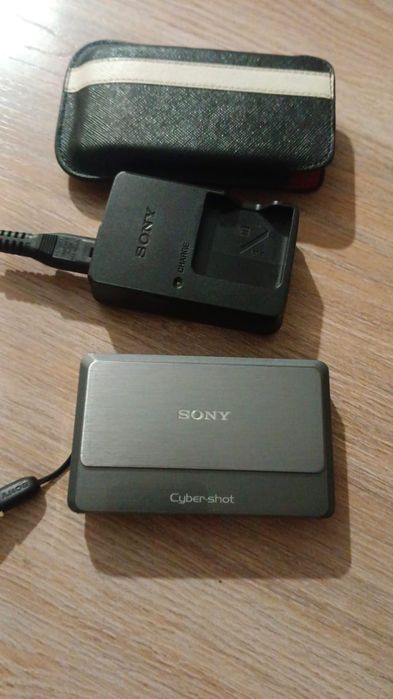 Продамм цифровой фотокамеру..