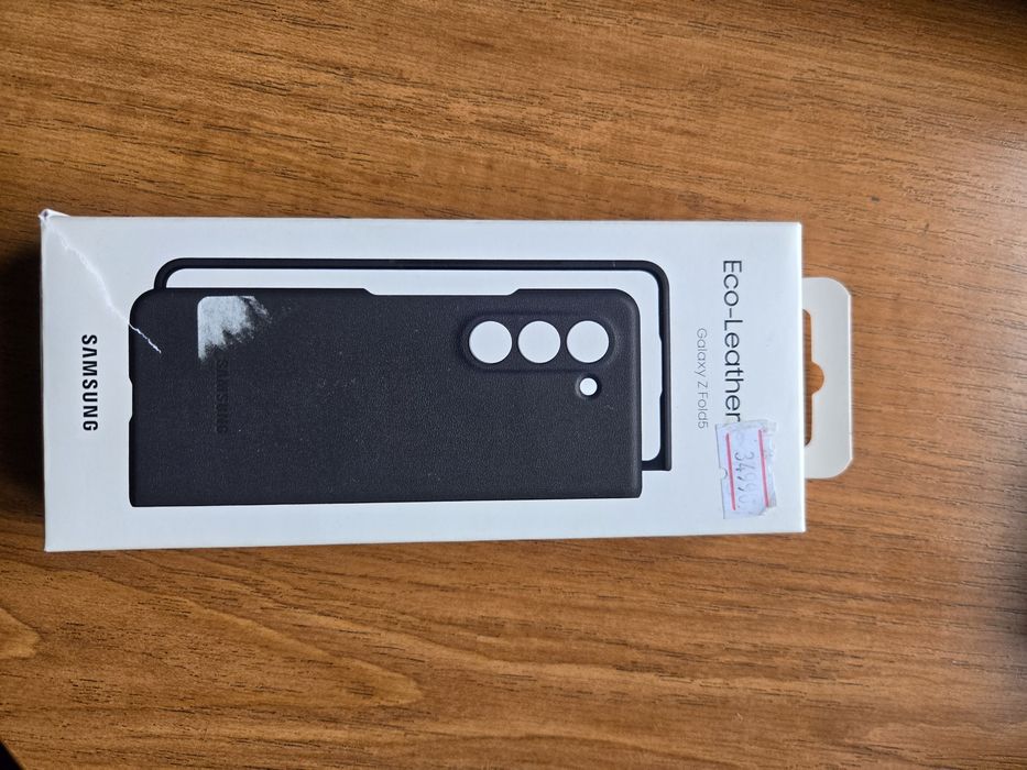 Чехлы на Galaxy ZFold