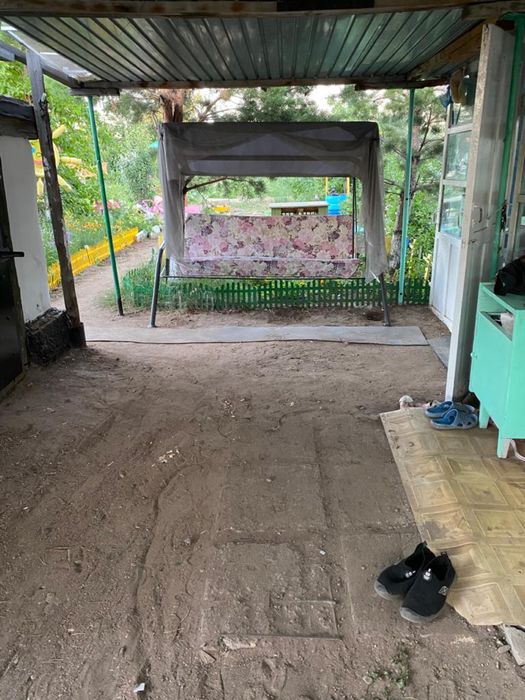 Продам дачу в цветущим саду