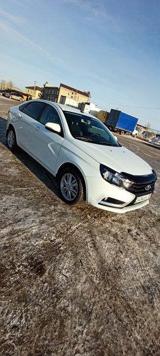 Лада Веста 2018года