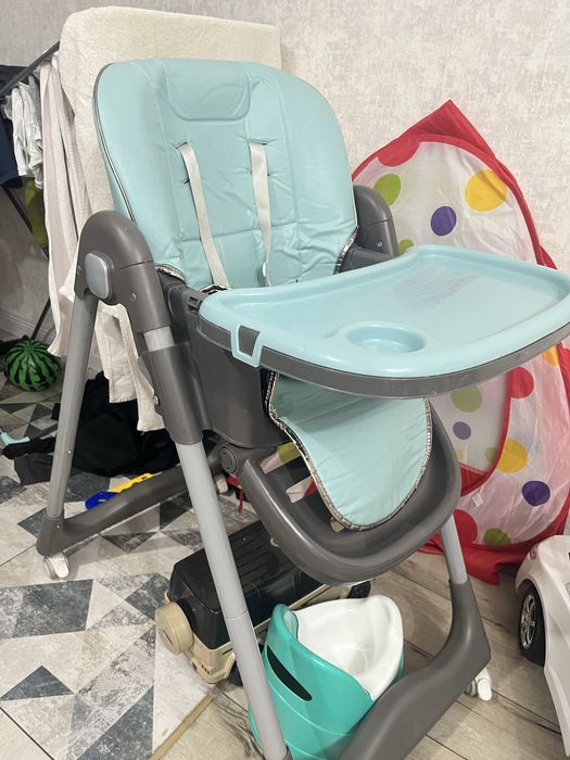 Детский стул для кормления