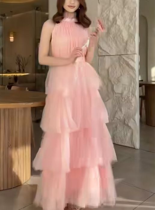 Женский платья вечерние