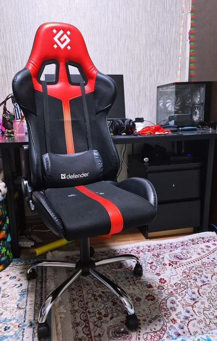 Продам игровое кресло