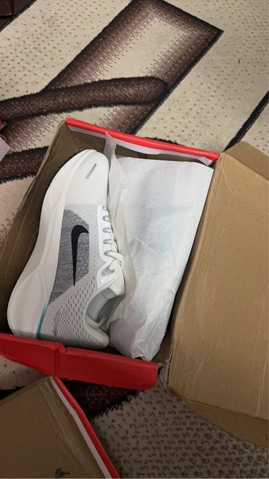 Кроссовки кроссовки