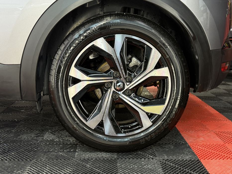 Vând Renault Captur E-Tech 145 Hybrid – E-Tech Engineered, anul 2023