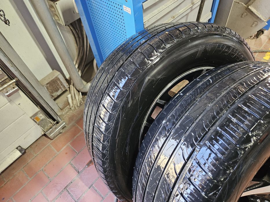 Продам диски с шинами