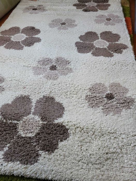 Продам ковер травка 3штуки после стирки