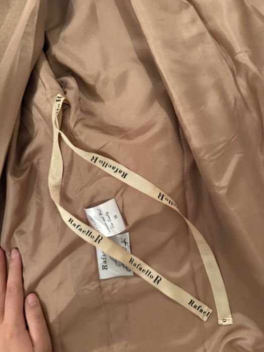 Продам новое пальто бренда Rafaello