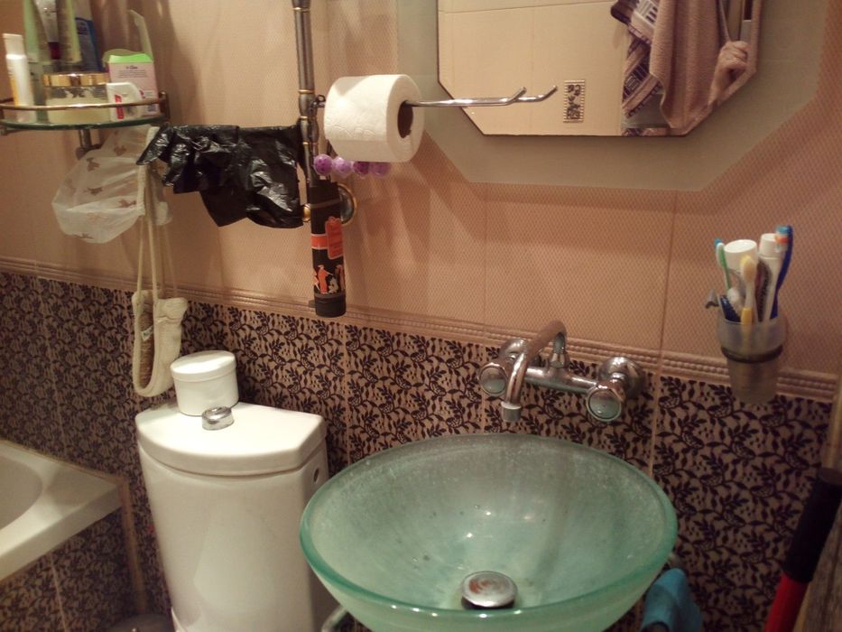 Дава се под наем Тристаен апартамент в Варна, ВИНС - 55 кв.м за 714 € - Снимка #9