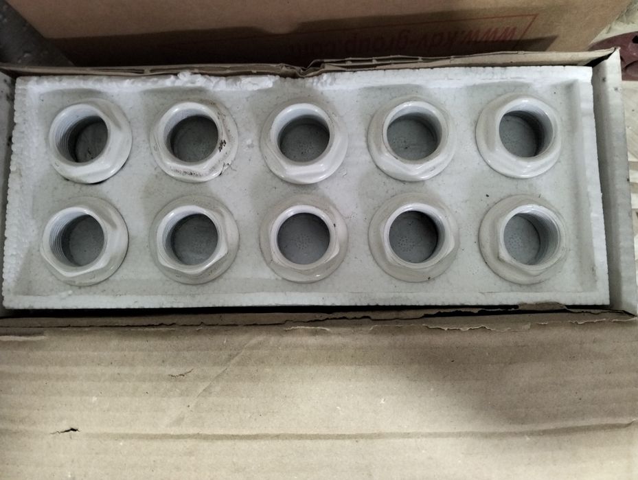 Продам заглушки на радиаторы.