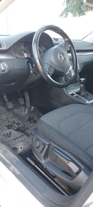 VW PASSAT B7 4x4 2.0TDi 140cp 2011 Break argintiu