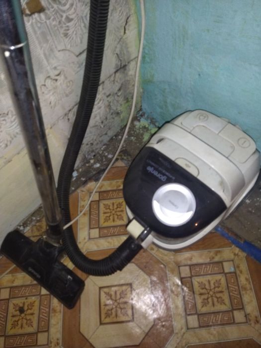 Пылесос продам рабочий