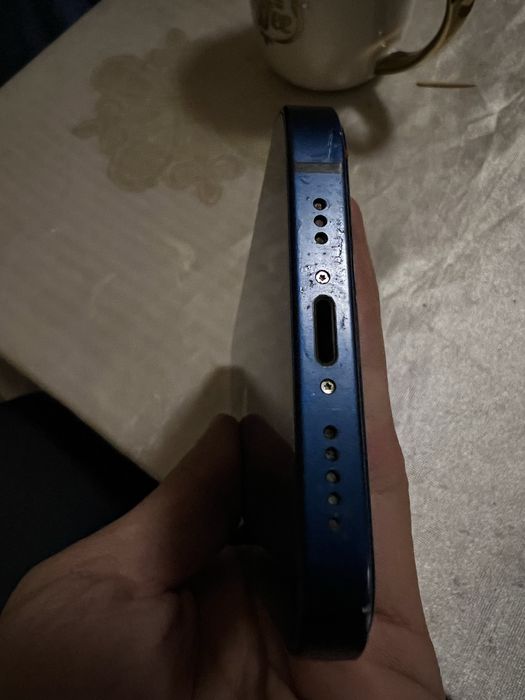 Iphone srochno sotiladi 64 talik