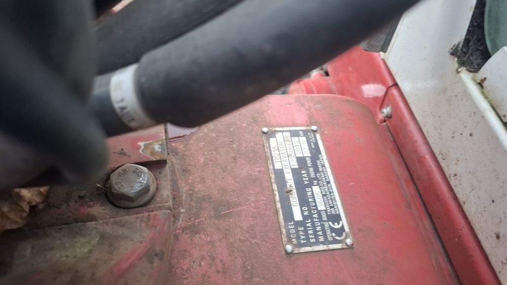 Miniexcavator TAKEUCHI TB235, 3,6T, 1100 ORE, 2019