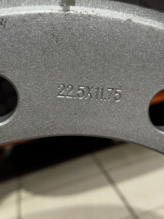 Диск шины грузовые 11.75х22.5 ЕТ120