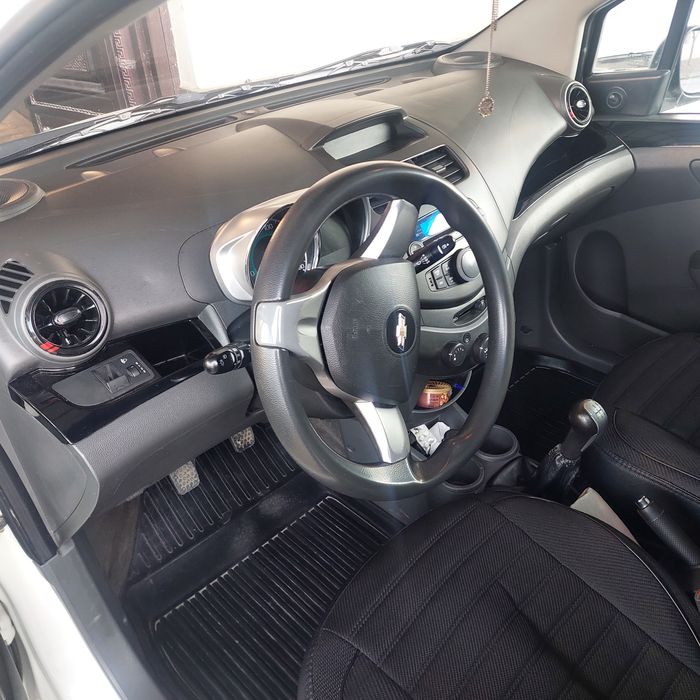 Spark 2019 holati yaxwi 125000 km masofa bosib otgan rasxodi yoq xolat