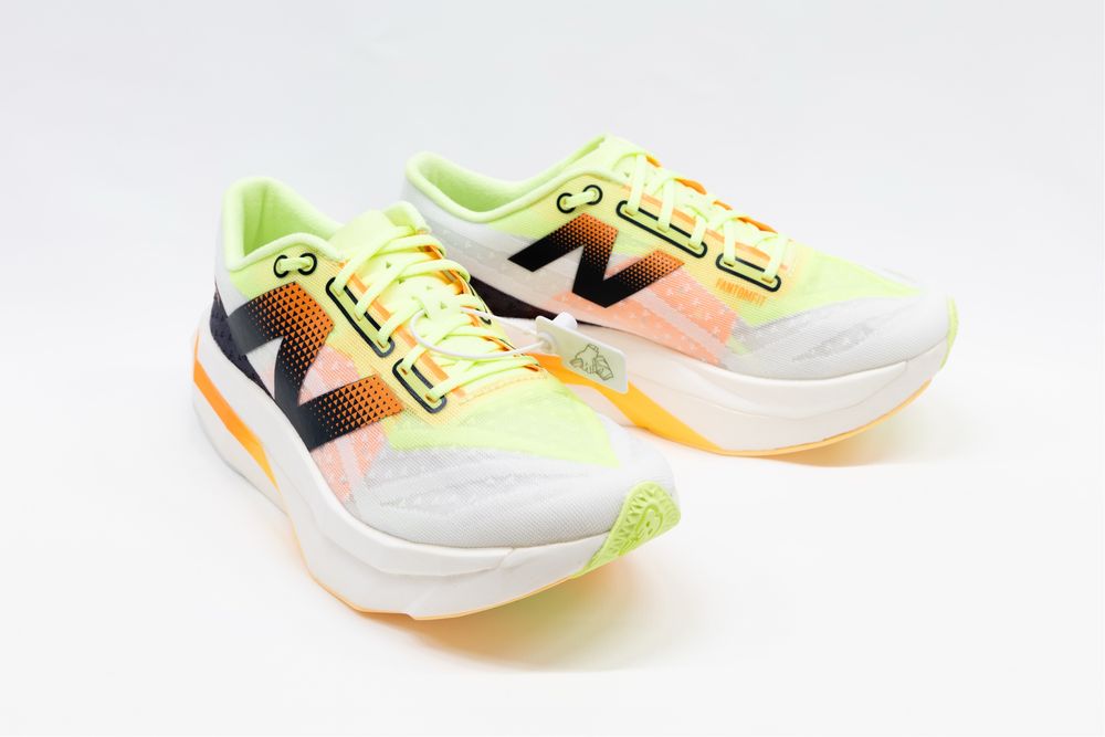 Кроссовки New Balance FuelCell Elite v4