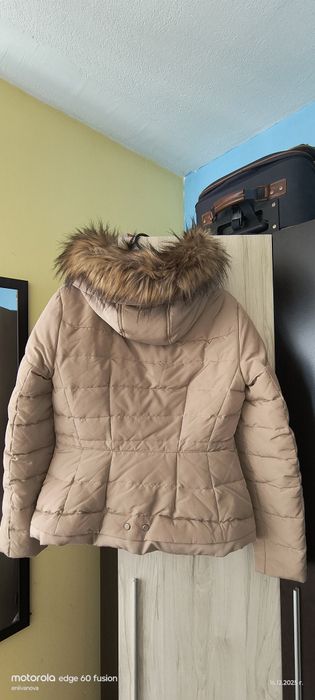 Зимно дамско яке Zara